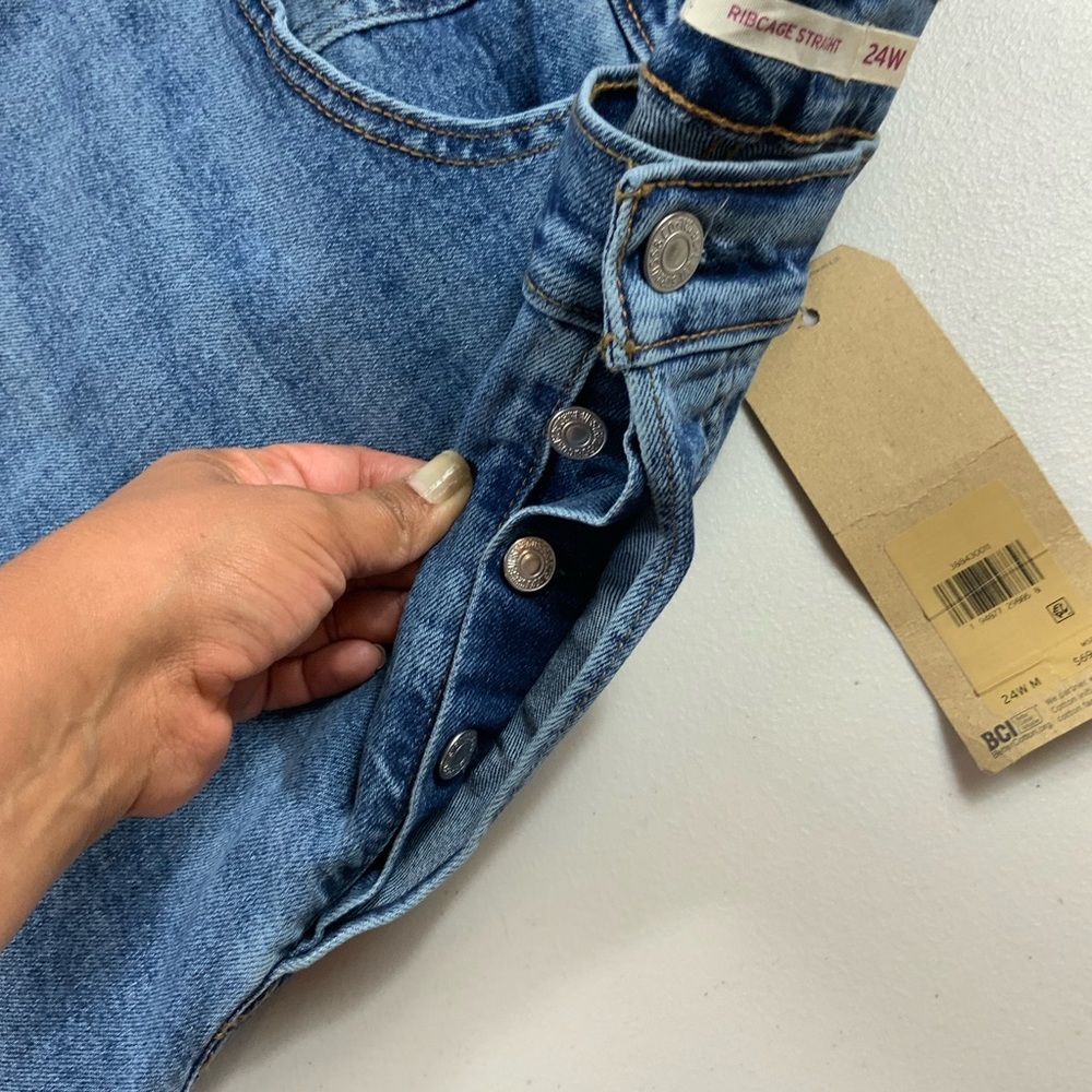 Levi’s Ribcage Straight Ankle classic wash button fly jeans Size 24W NEW - Picture 4 of 15